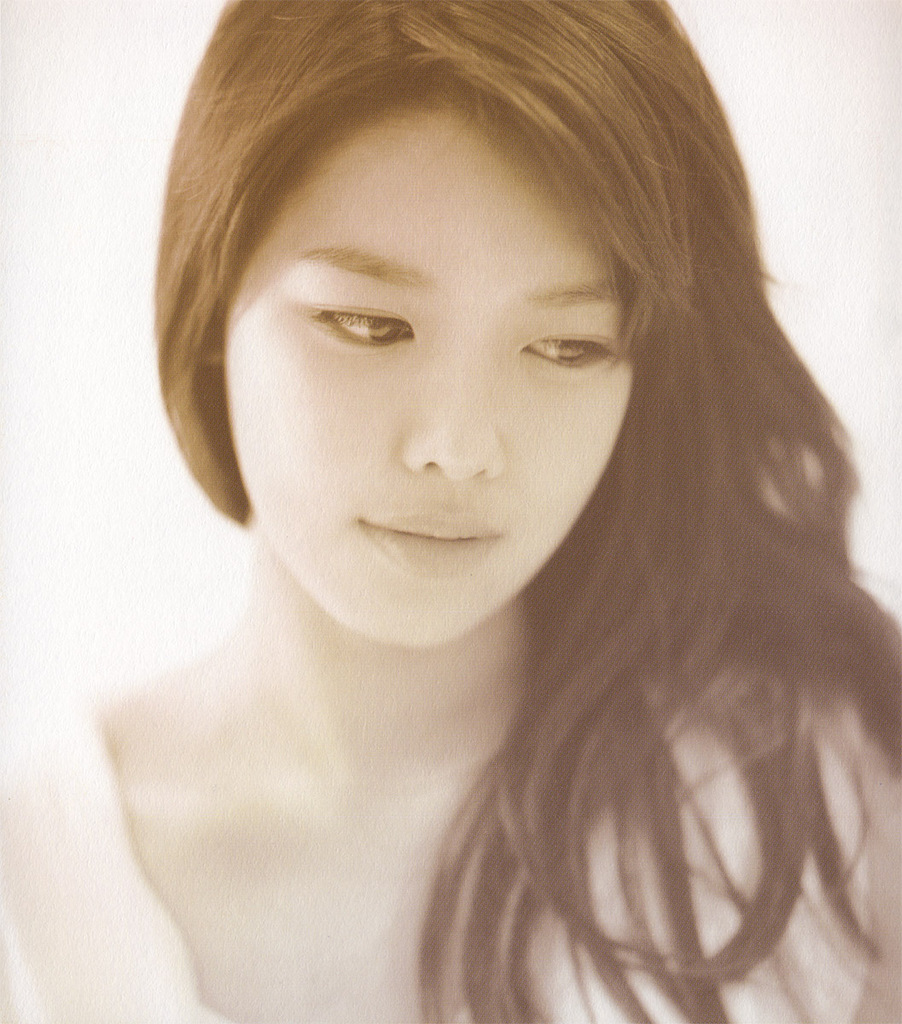 sooyoung_from_snsd_by_sungminlee.jpg